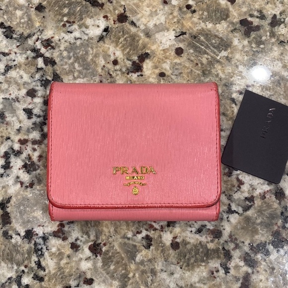Prada Vitello Move Trifold Wallet Geranio Pink
